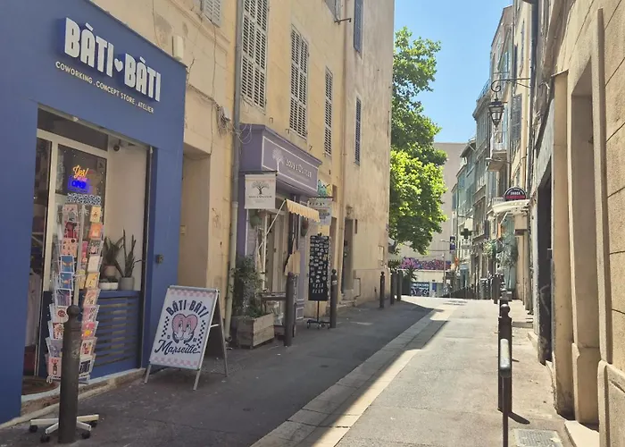 Au Coeur Du Panier Avec Terrasse 2 A 4 Personnes Climatisation
